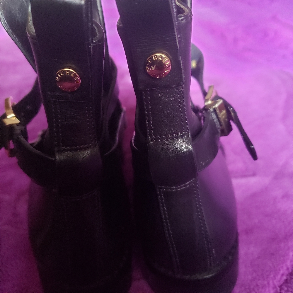 Ankle boots